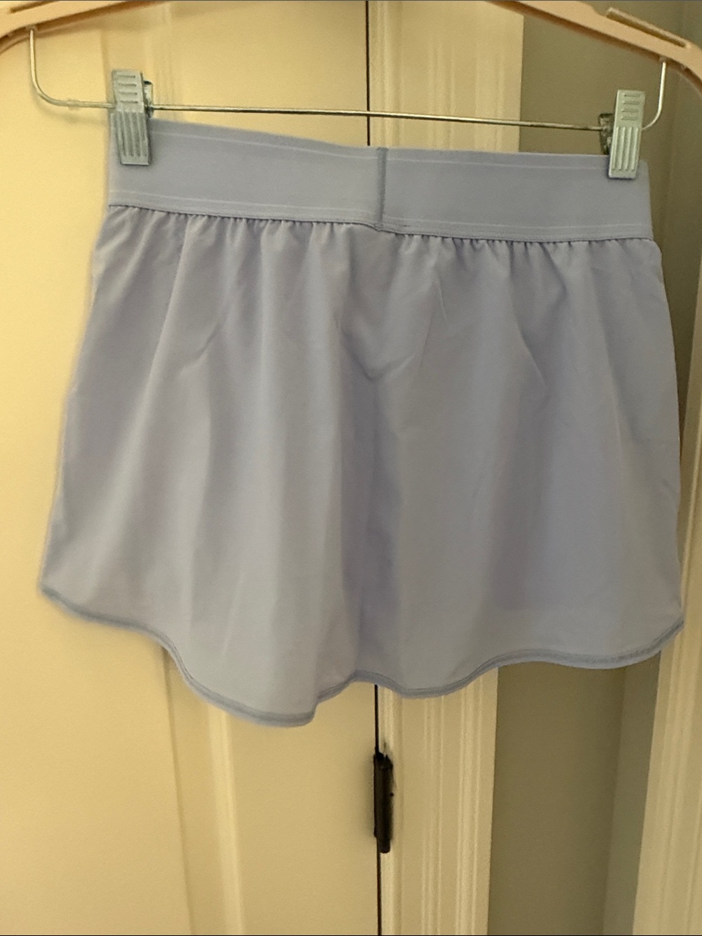 ALO Yoga Lavender Athletic Shorts with Wide Waistband - Picture 5 of 5